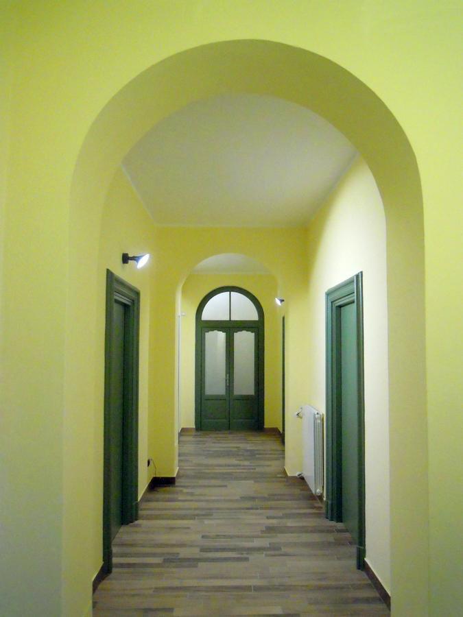 Hotel La Nostra Casa In Centro Lecco Exterior foto