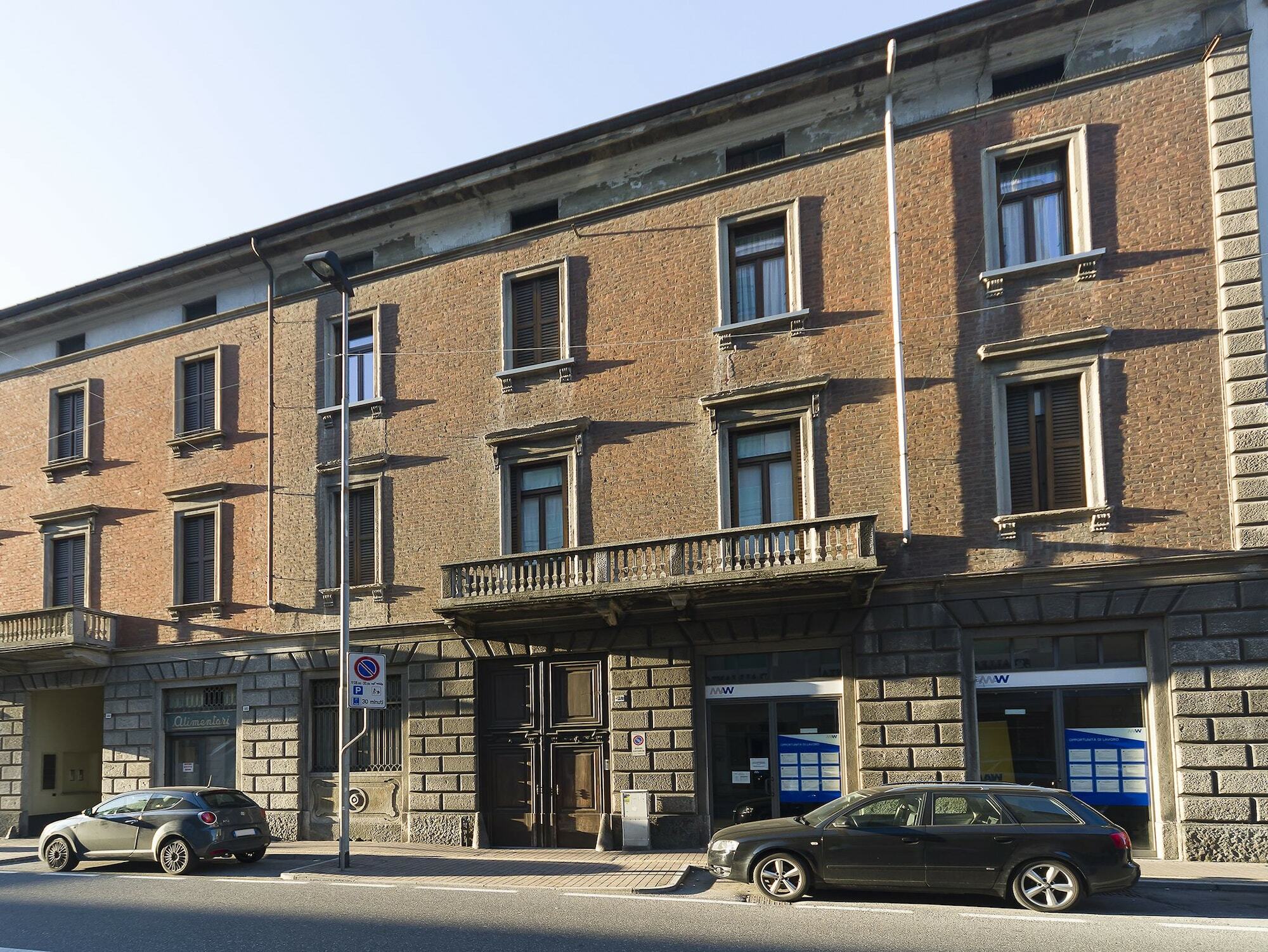 Hotel La Nostra Casa In Centro Lecco Exterior foto